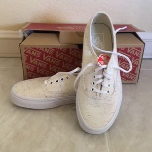 Vans tennis shoes